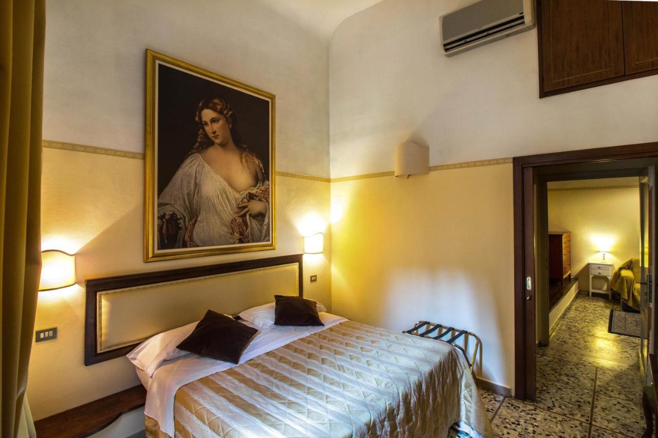 Tourist House Duomo Hotel Florence Buitenkant foto