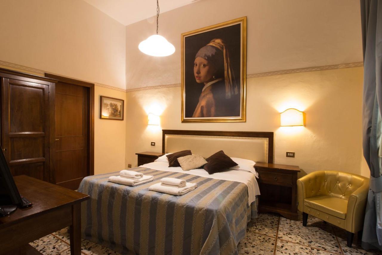 Tourist House Duomo Hotel Florence Buitenkant foto