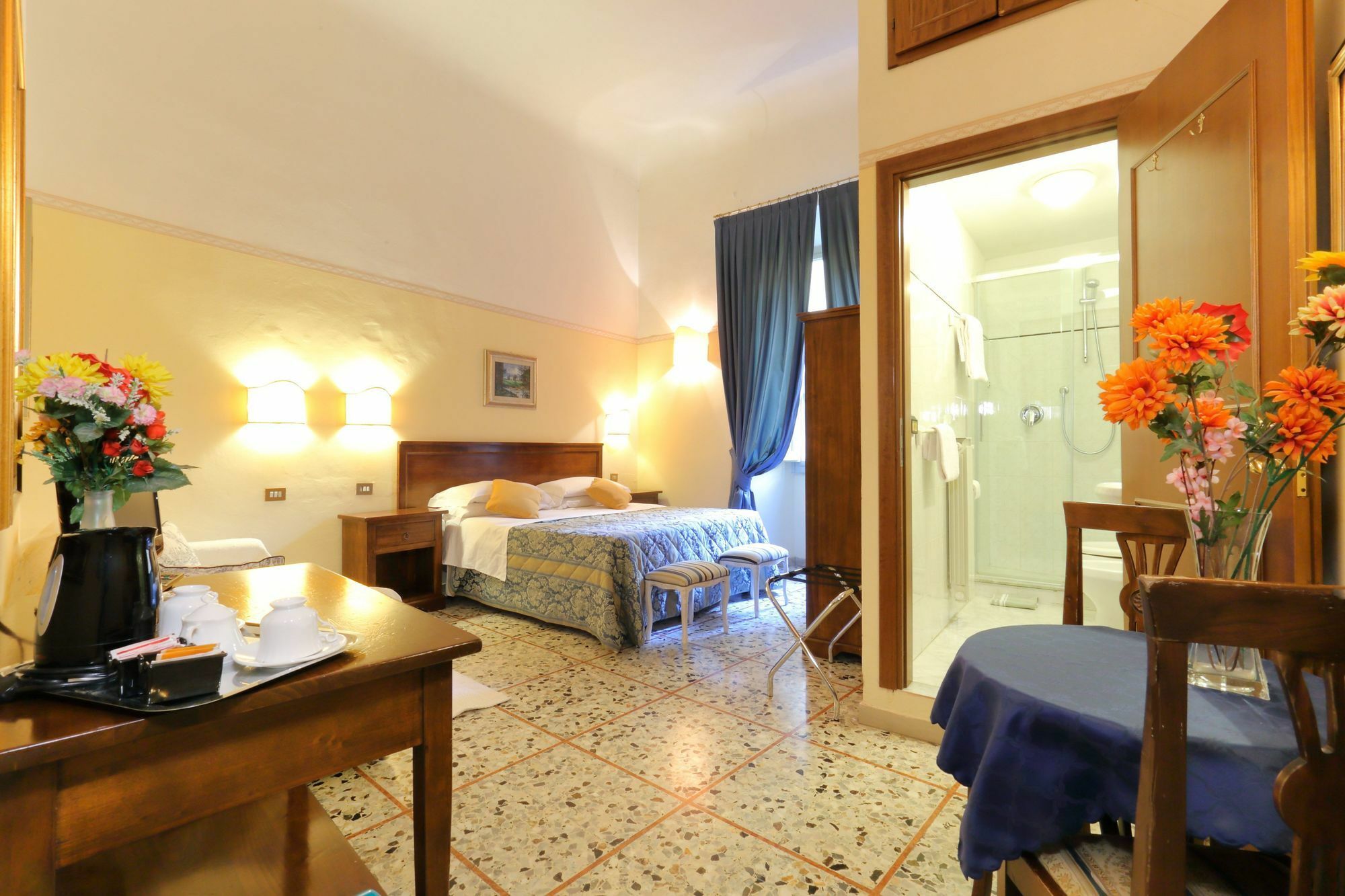 Tourist House Duomo Hotel Florence Buitenkant foto
